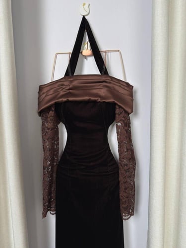 فستان الشتاء بني