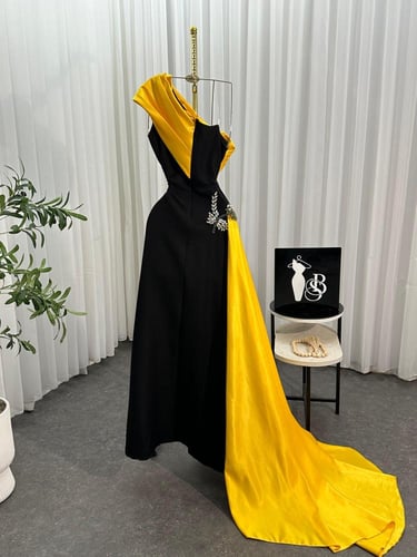 فستان اسود سهره