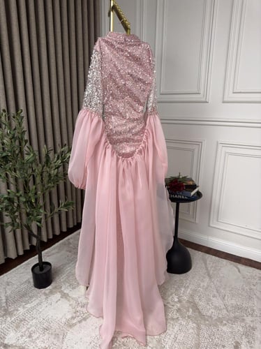 فستان بينك زواج فخم