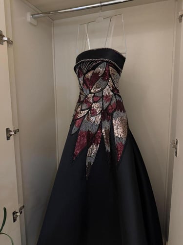 فستان زواج منفوش