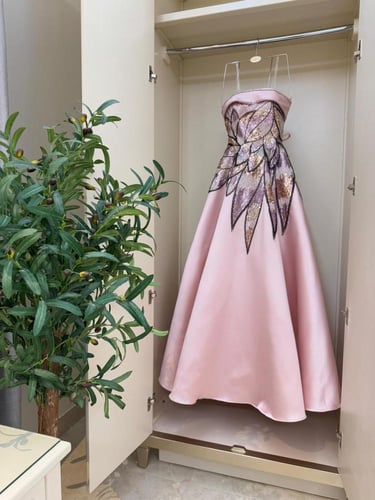 فستان زواج منفوش