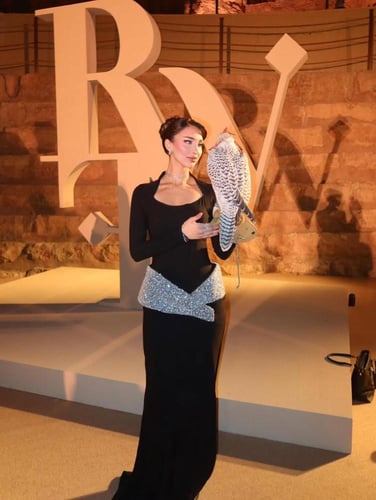 فستان اسود كولكشن الشتاء