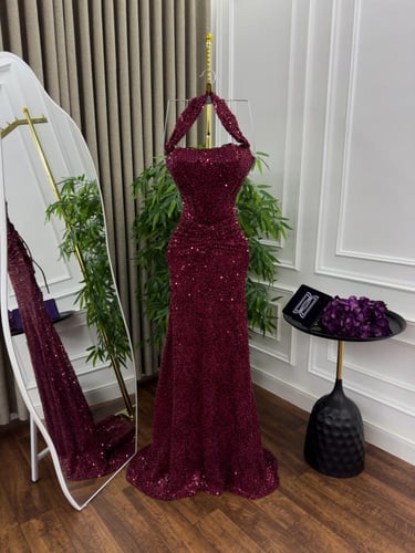 فستان برغندي حفلات