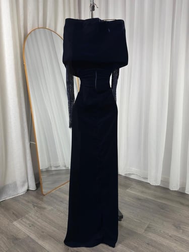 فستان كحلي غامق مخمل انيق