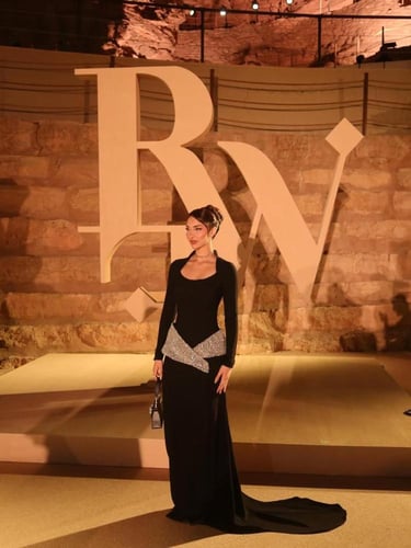 فستان اسود كولكشن الشتاء