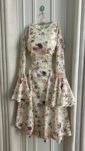 فستان ناعم للعيد