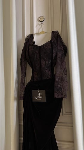 فستان مخمل موكا