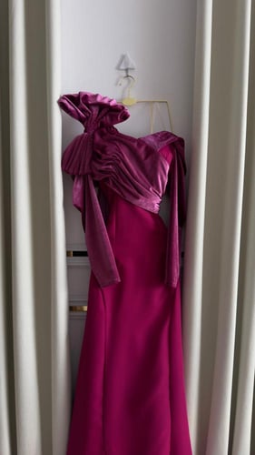 فستان مخمل فوشي