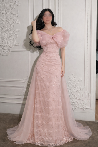 فستان وردي حفلات