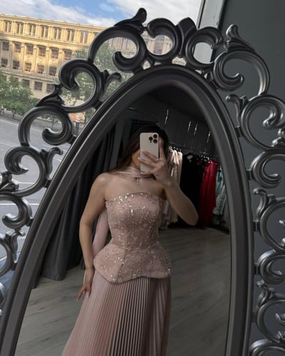 فستان زواج نودي