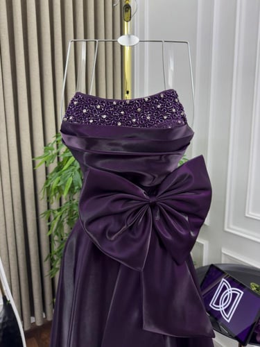 فستان بنسفجي