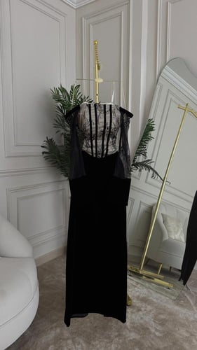 فستان الشتاء مخمل