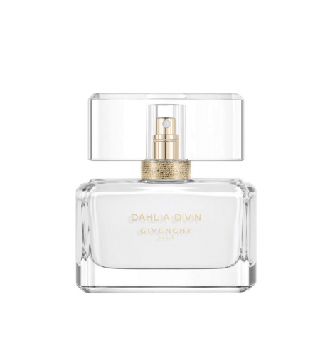 جيفنشي داليا ديفن اونشيالي