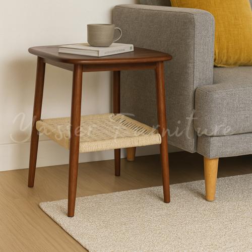 طاوله مفرد بوهيمي سطح خشب.