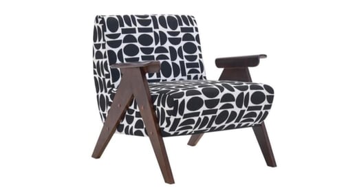 كرسي فاخر بنقوش شرقية ولمسة خشبيه بعدة ألوان.