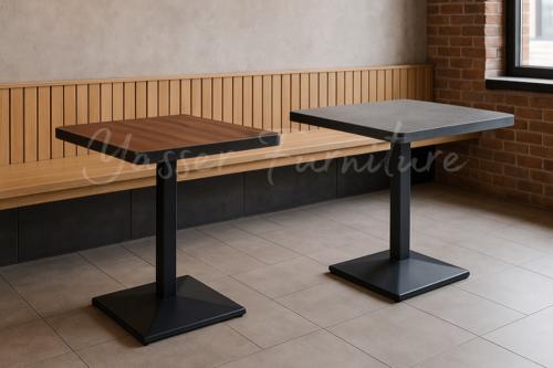 طاوله مربع حديد سطح خشب مقاس 70سم بعدة ألوان.