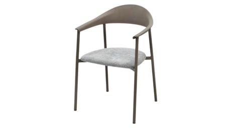 كرسي حديد جوانب بلاستيك بعدة ألوان.