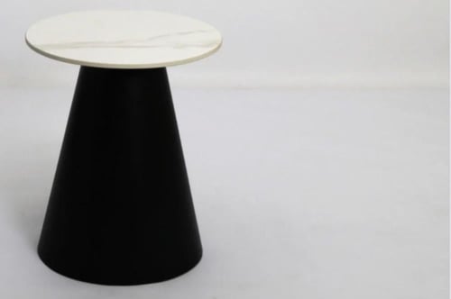 طاوله قطعتين سطح سراميك.