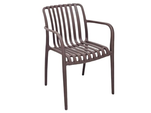 كرسي فايبر بتصميم مخطط بعدة ألوان.