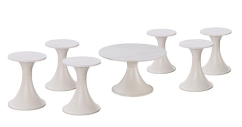 طقم طاولات 7 قطع حديد سطح خشب بعدة ألوان.