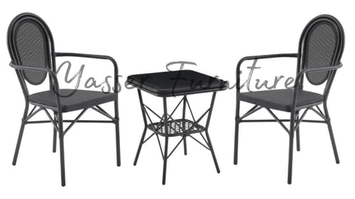 كرسين + طاوله زجاج بعدة ألوان.