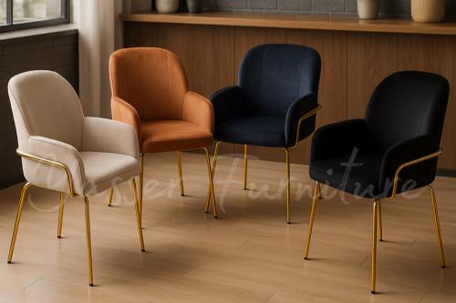 كرسي قماش مخمل ناعم بقواعد استيل ذهبي بعدة ألوان.