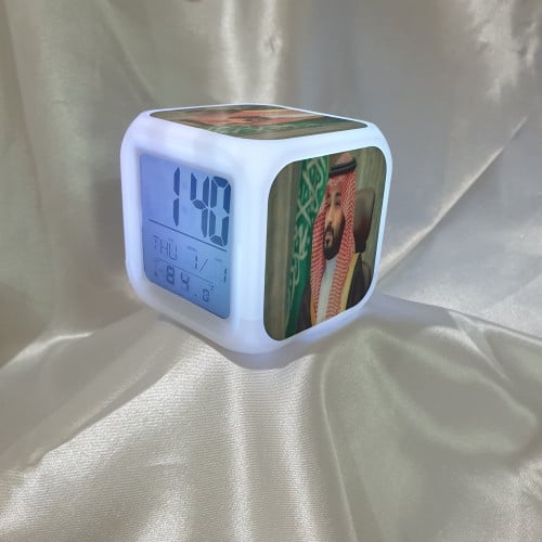 طباعة على ساعة مكعب