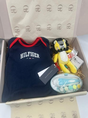 طقم افروول تومي هيلفقر