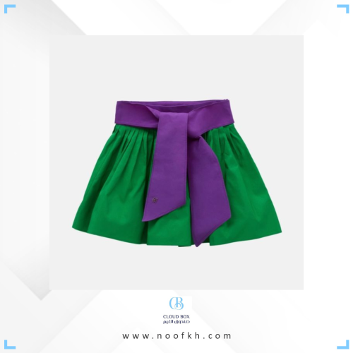 تنورة من كارولينا هيرايرا Carolina Herrera