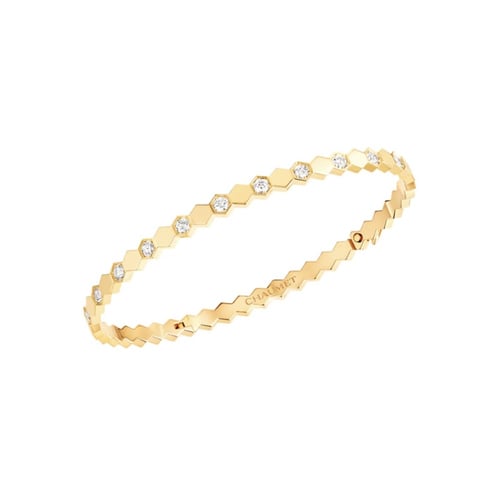 اساور شومية