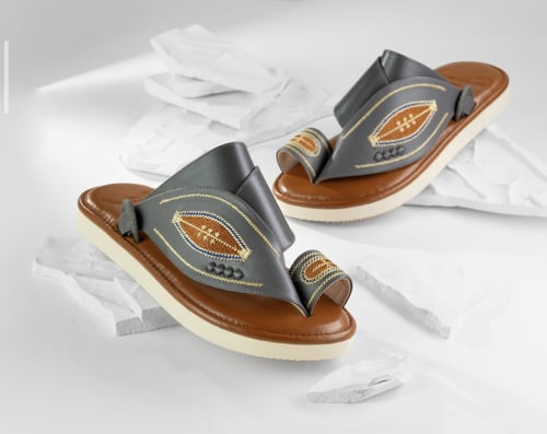 دعسة (شبشب شرقي وطني)