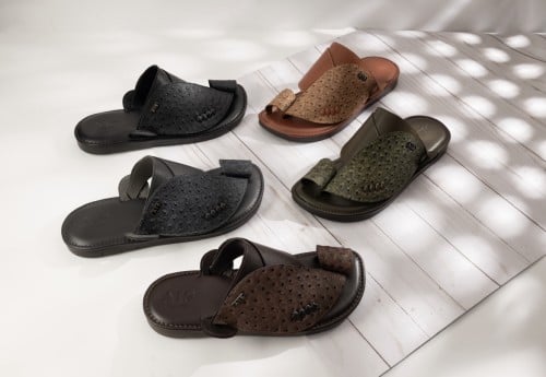 Ais (شبشب شرقي طبي)