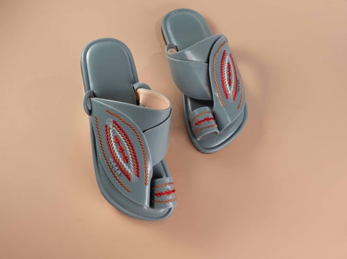 دعسة (شبشب شرقي وطني)