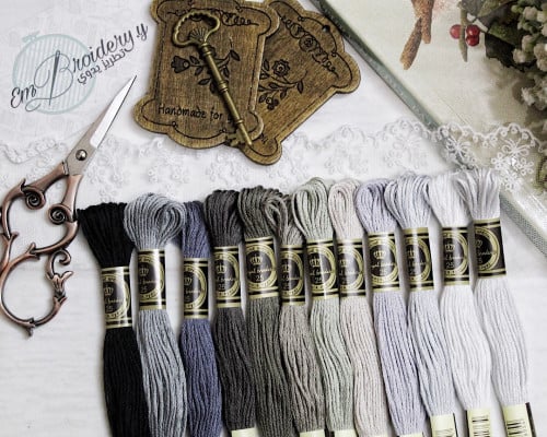 خيوط تطريز درجات الرمادي