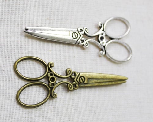 ‏مغناطيس إبر