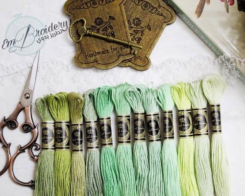 خيوط تطريز درجات أخضر فاتح
