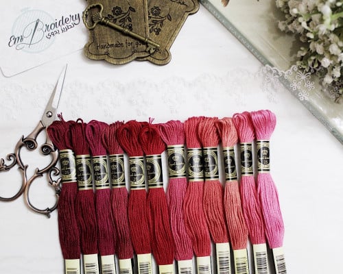 خيوط تطريز درجات الأحمر