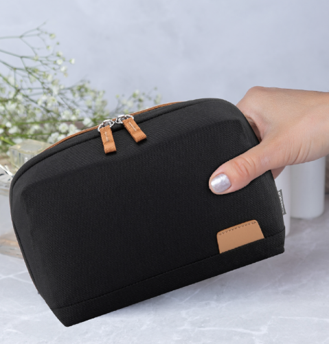 حقيبة يد صغيرة