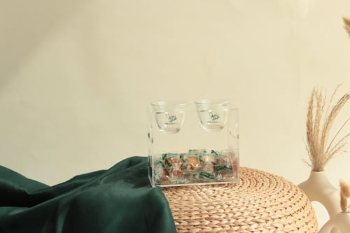 حامل الفناجيل والتمر