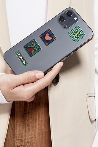 استكرات معدنية بهوية اليوم الوطني 95