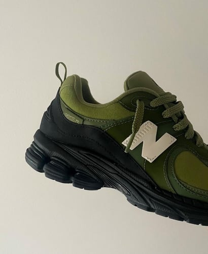 New Balance x The Basement 2002R Sneakers - Moss G...