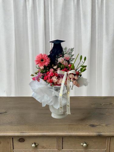 Graduation vase 2026