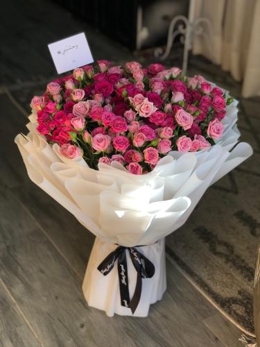 باقه ورد حجم وسط 45 غصن بيبي رزوز
