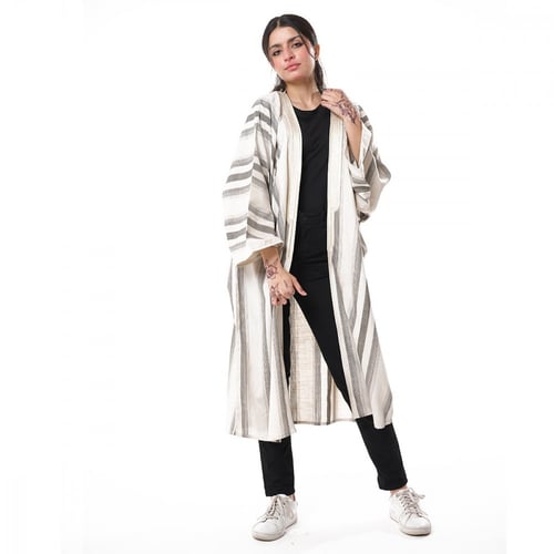 عباية بشت لون بيج