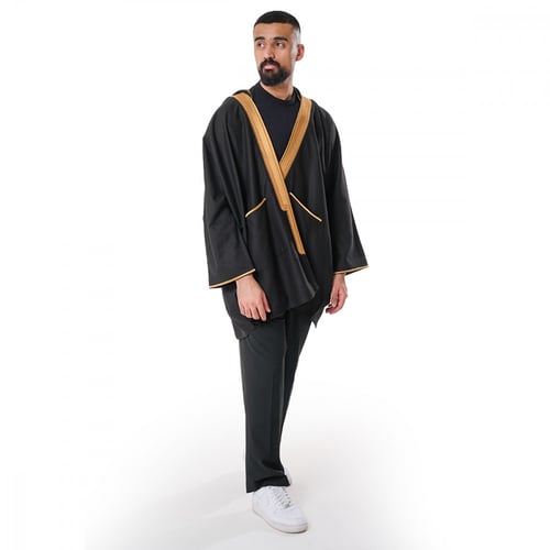 بشت ميني لون اسود