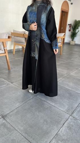 عبايه سوداء من قماش الكريب قصه عاديه مع قماش لنن م...