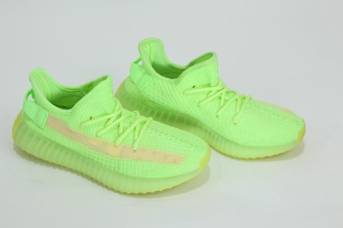 جزمة كاجوال اديدس