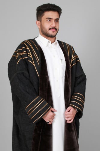 فروة مارينا اسود