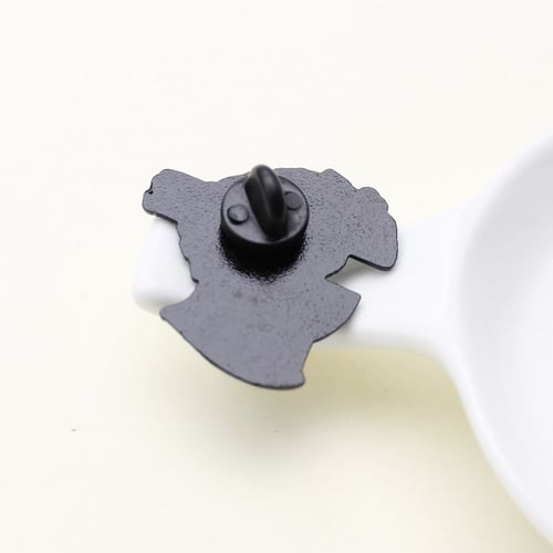 بن التمثال الروماني | Roman Statue Pin