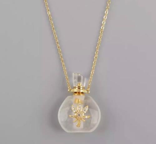 عقد التولة حجر Clear Quartz